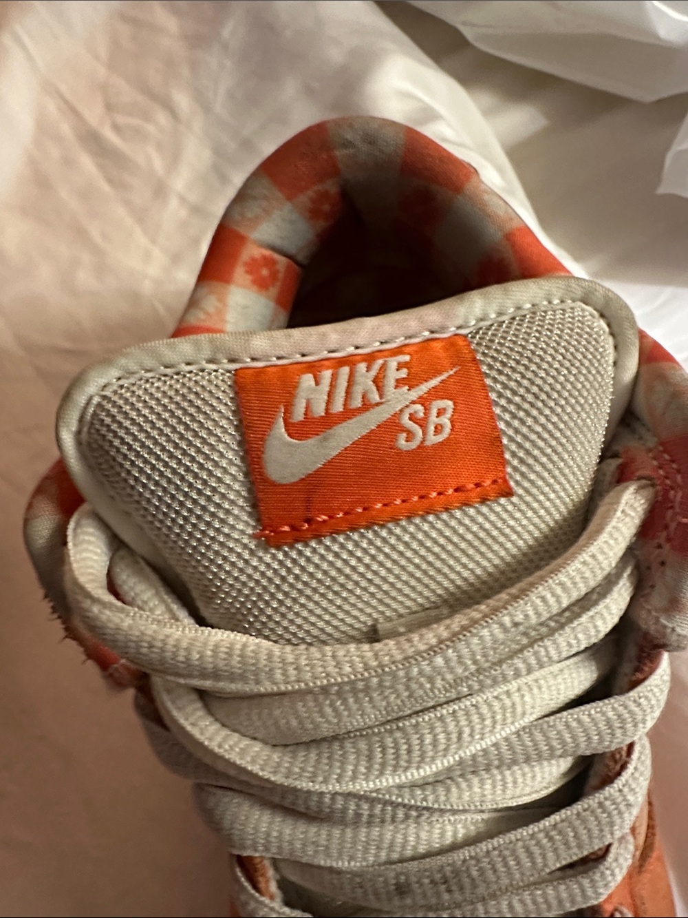 Nike SB Dunk Low Orange lobsters Low-Top Sneakers - Picture 4 of 16